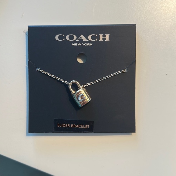 Coach Braclet - Picture 2 of 4
